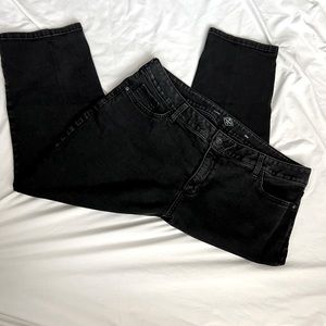 St. John’s Bay Black Capri